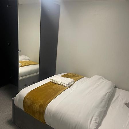 Beautiful En-Suite Bedroom Ipswich Extérieur photo