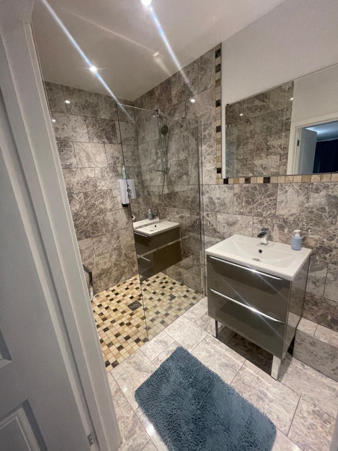 Beautiful En-Suite Bedroom Ipswich Extérieur photo