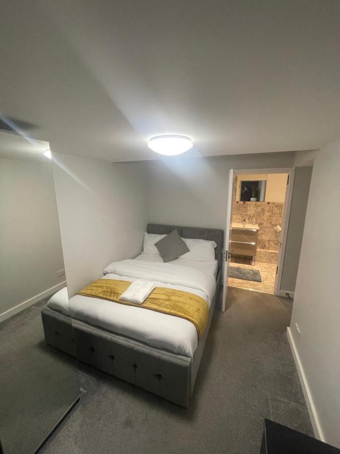 Beautiful En-Suite Bedroom Ipswich Extérieur photo